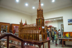 Guía de servicios en turismo Estudiantil / Educativo