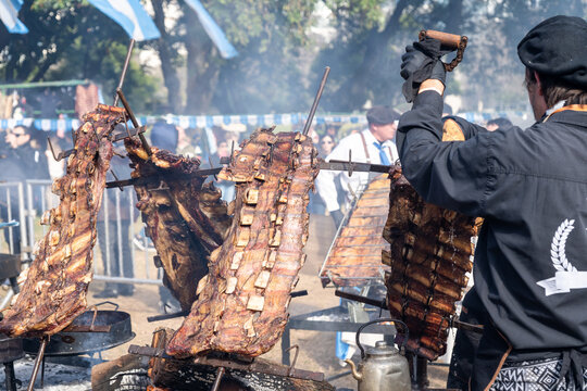 Gran Concurso de Asado a la Estaca